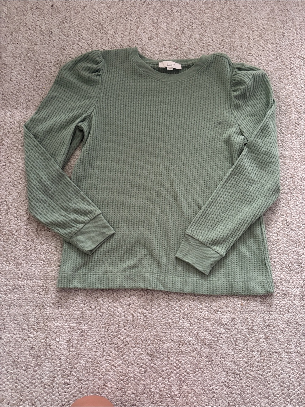 LOFT Sage Green Waffle Knit Puff Shoulder Crewneck Size: M C15